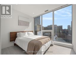 1802 - 55 Mercer Street S, Toronto, ON M5V1H2 Photo 6