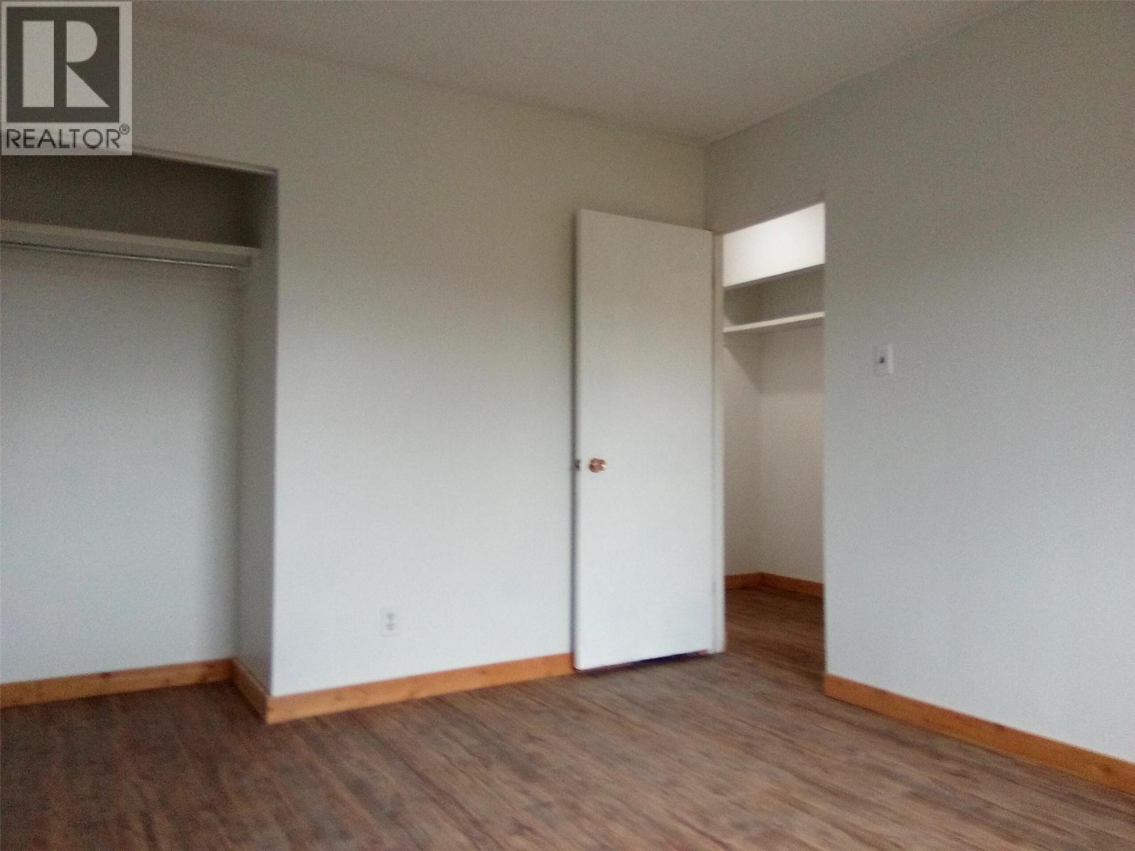 1672 Douglas Street - 5