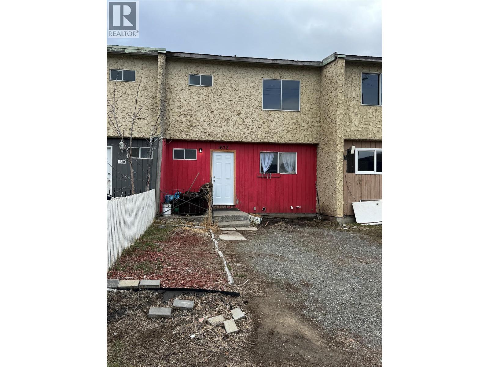 1672 Douglas Street - 1