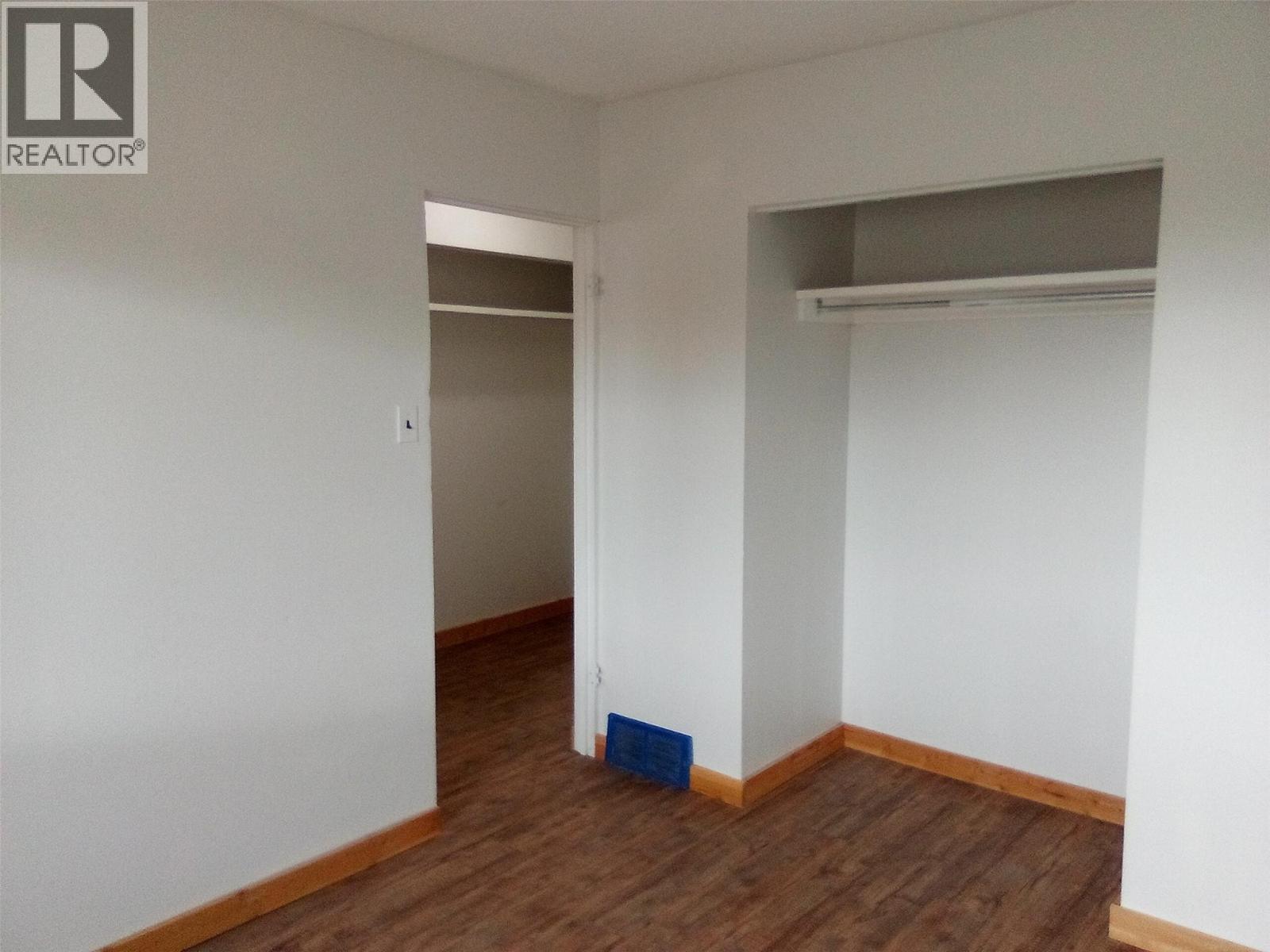 1672 Douglas Street, Merritt