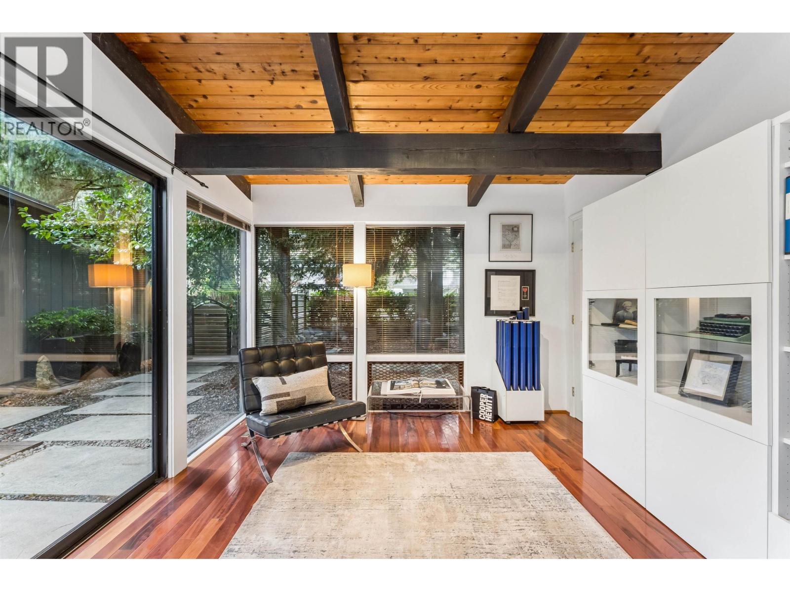 808 SEYMOUR BOULEVARD, North Vancouver