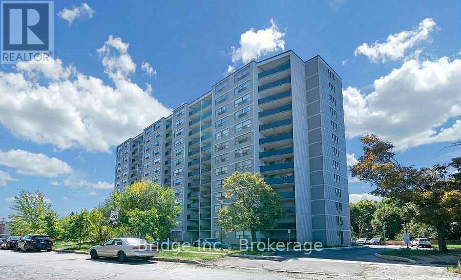 #405 10 TOBERMORY DRIVE - 1
