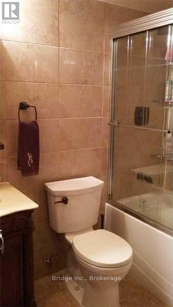 #405 10 TOBERMORY DRIVE - 20