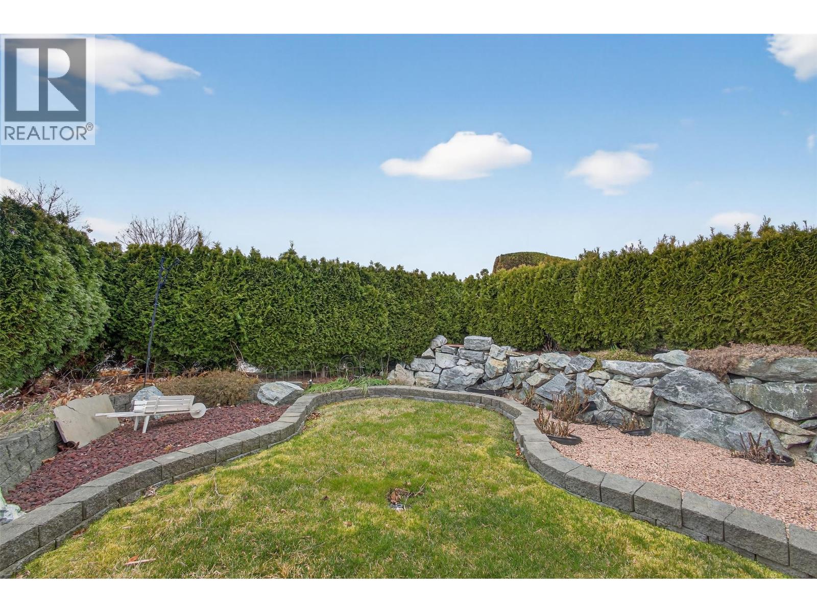 5038 South Ridge Drive, Kelowna