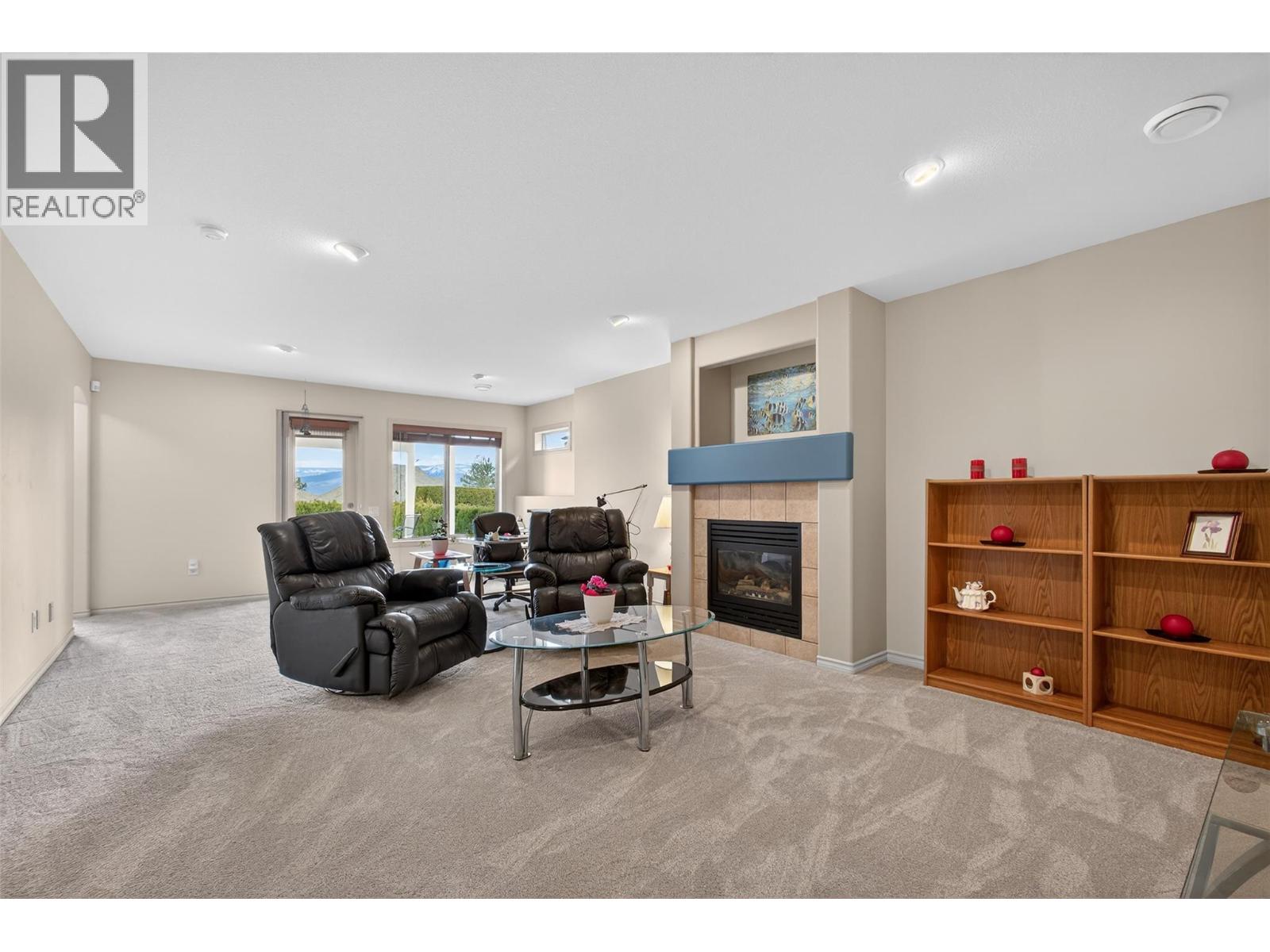 5038 South Ridge Drive, Kelowna