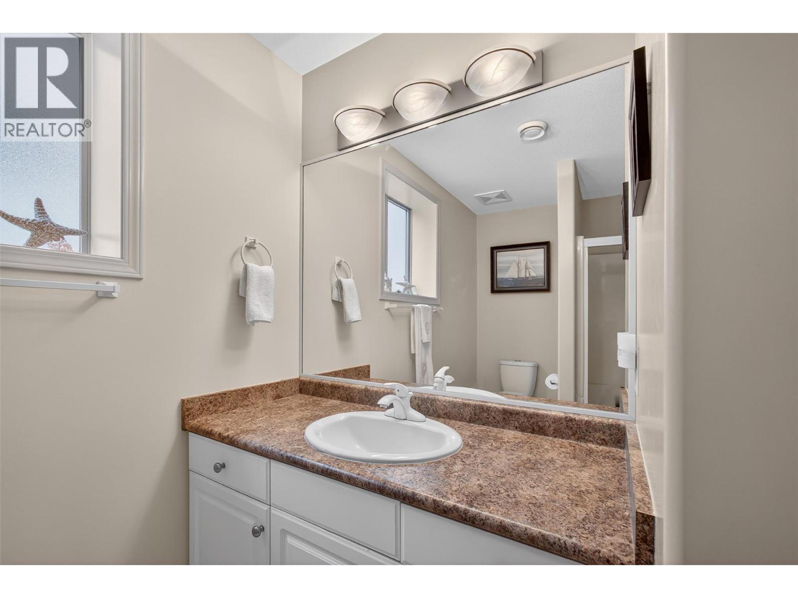 5038 South Ridge Drive, Kelowna