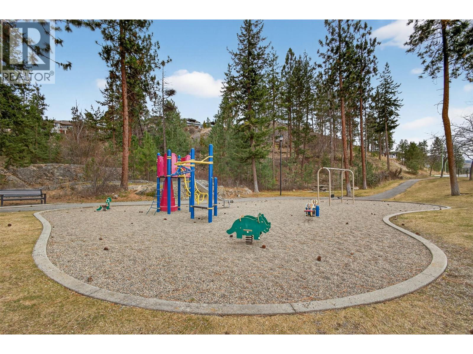 5038 South Ridge Drive, Kelowna