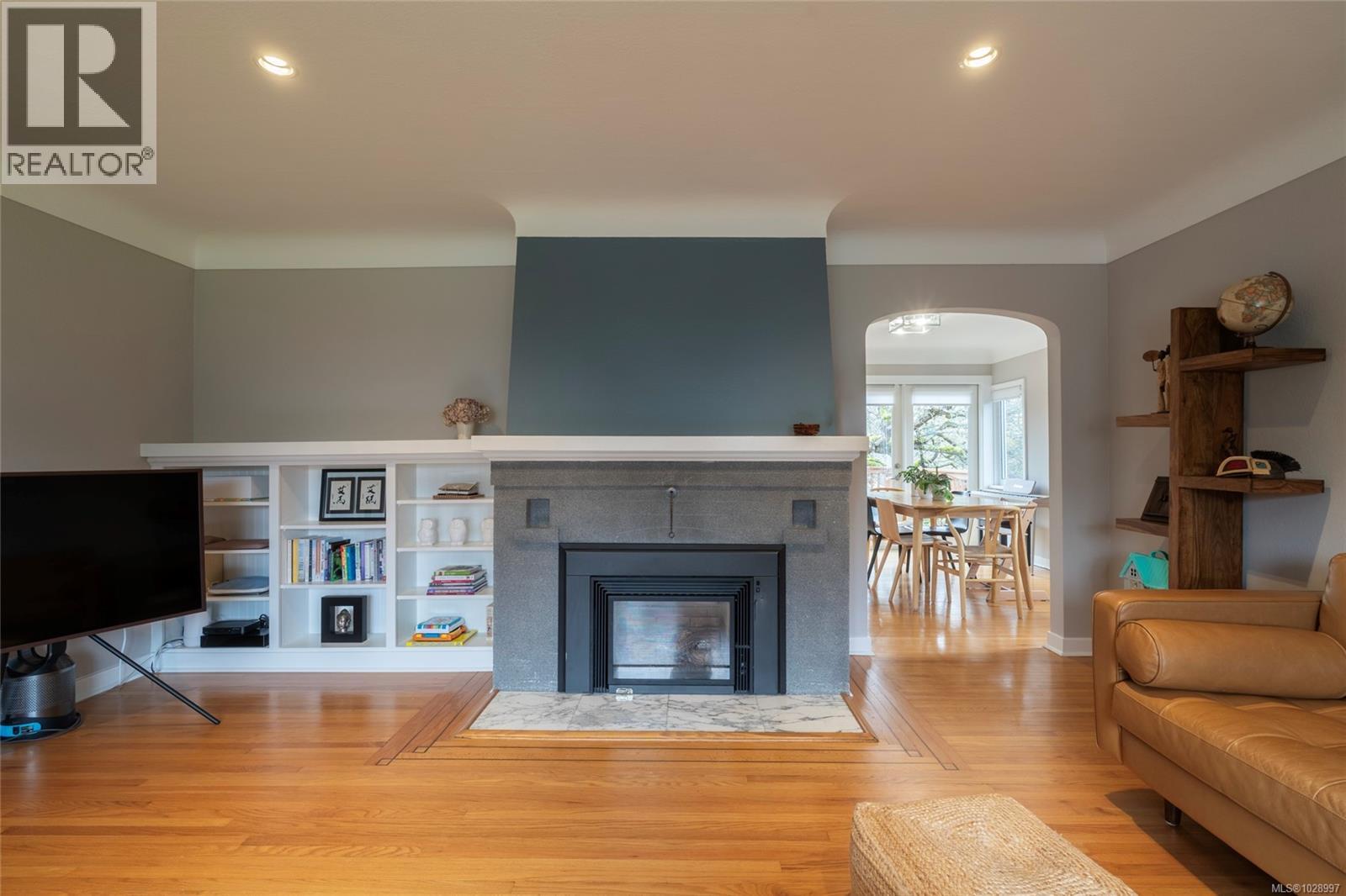  2275 Allenby Street, Oak Bay