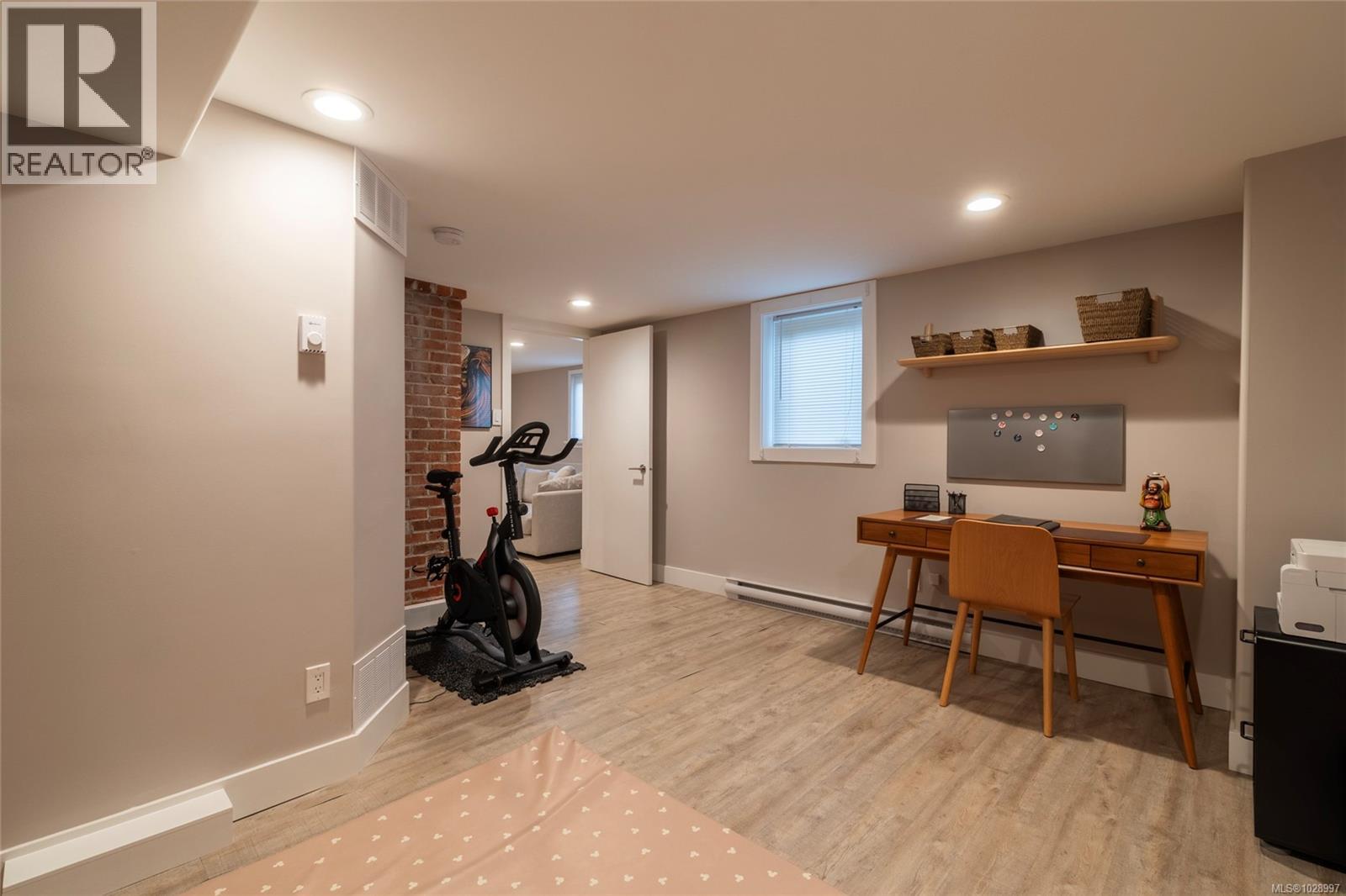  2275 Allenby Street, Oak Bay