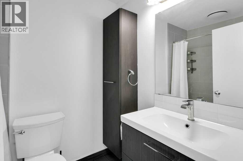 Single Family House Multi-level for Sale in    Street NW Varsity Calgary 