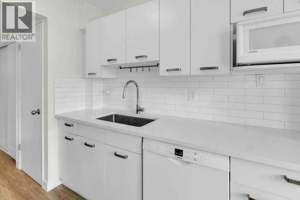 Single Family House Multi-level for Sale in    Street NW Varsity Calgary 