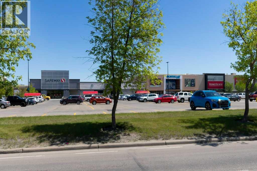 Single Family House Multi-level for Sale in    Street NW Varsity Calgary 