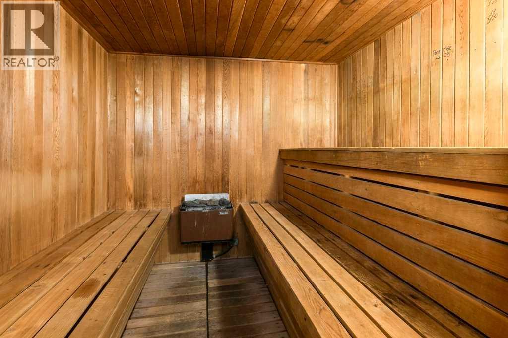 Single Family House Multi-level for Sale in    Street NW Varsity Calgary 