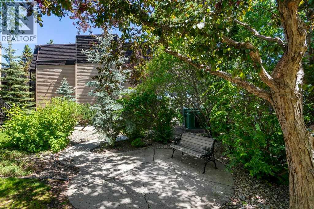 Single Family House Multi-level for Sale in    Street NW Varsity Calgary 