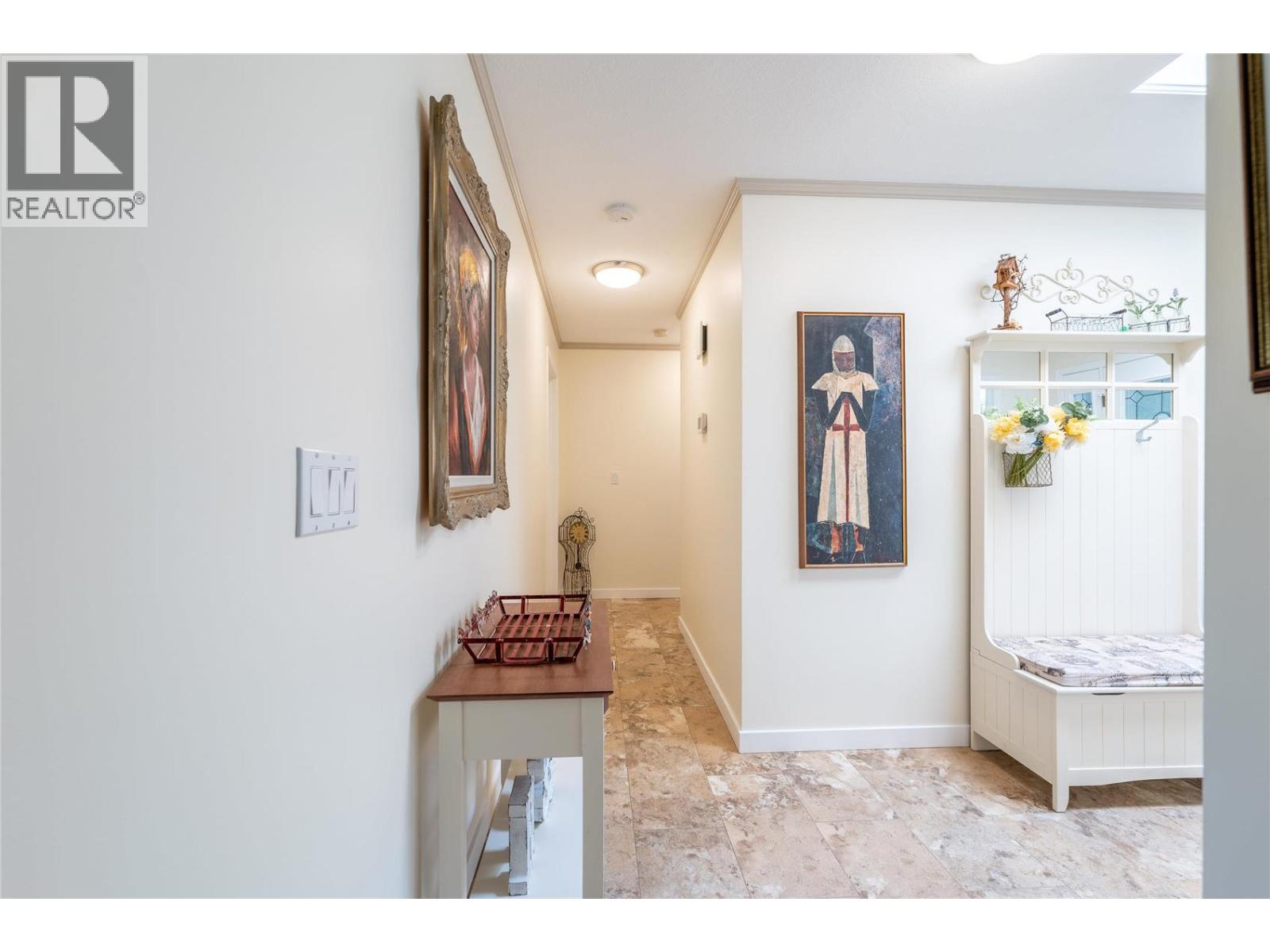 2220 Okanagan Street, Armstrong