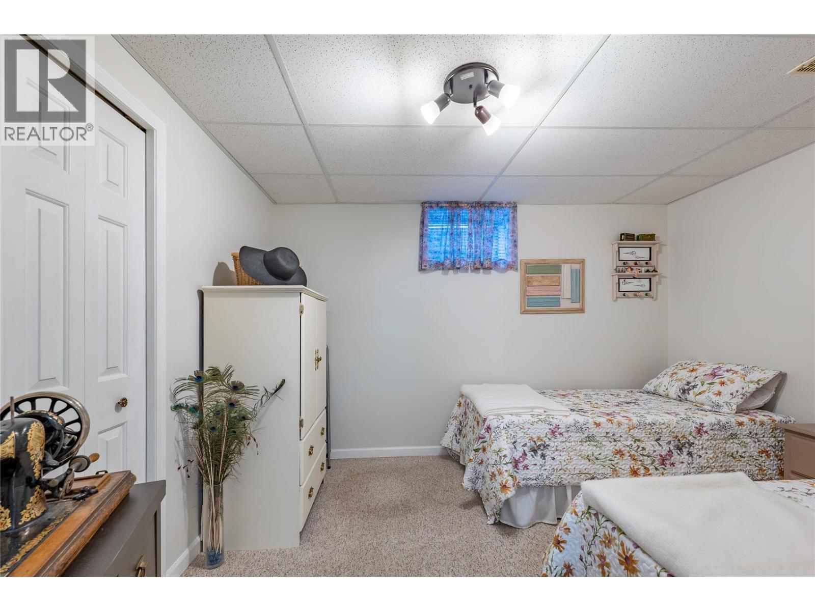 2220 Okanagan Street, Armstrong