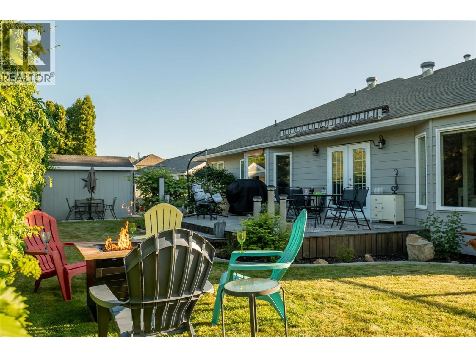 2220 Okanagan Street, Armstrong