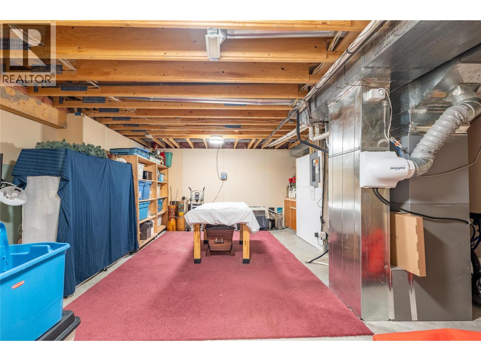 2220 Okanagan Street, Armstrong