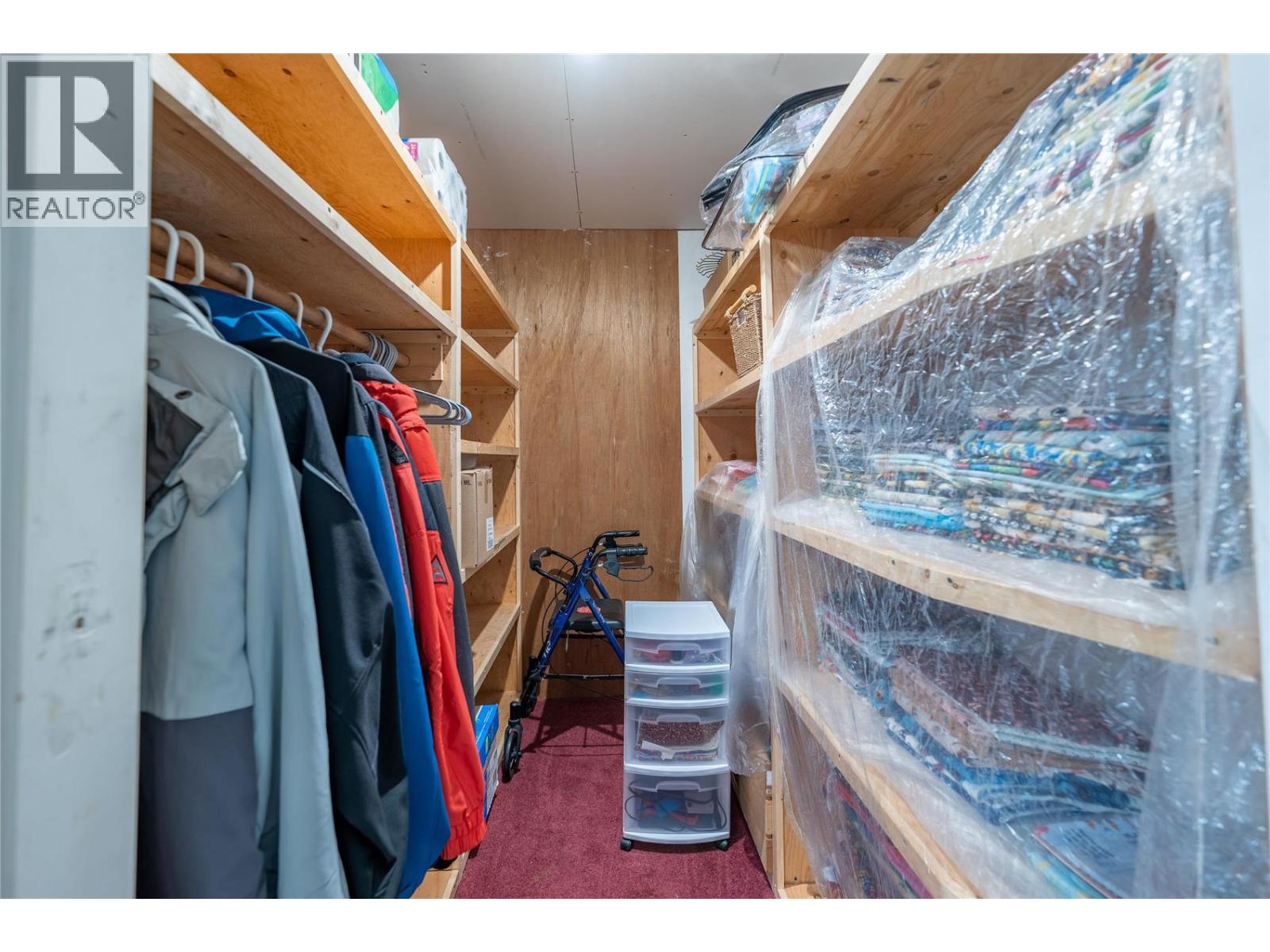 2220 Okanagan Street, Armstrong