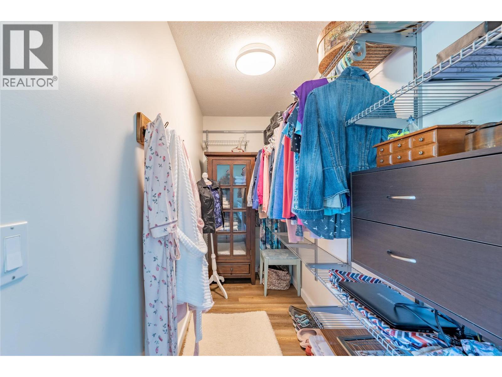 2220 Okanagan Street, Armstrong