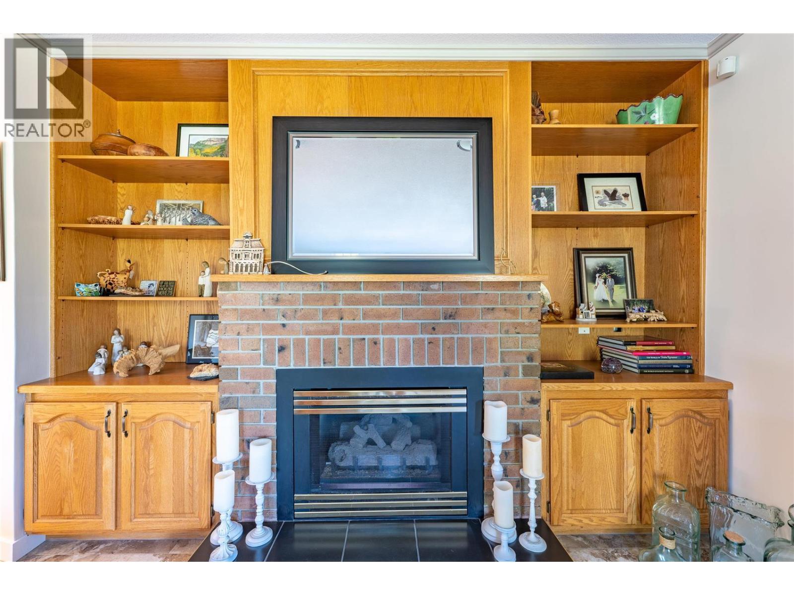 2220 Okanagan Street, Armstrong