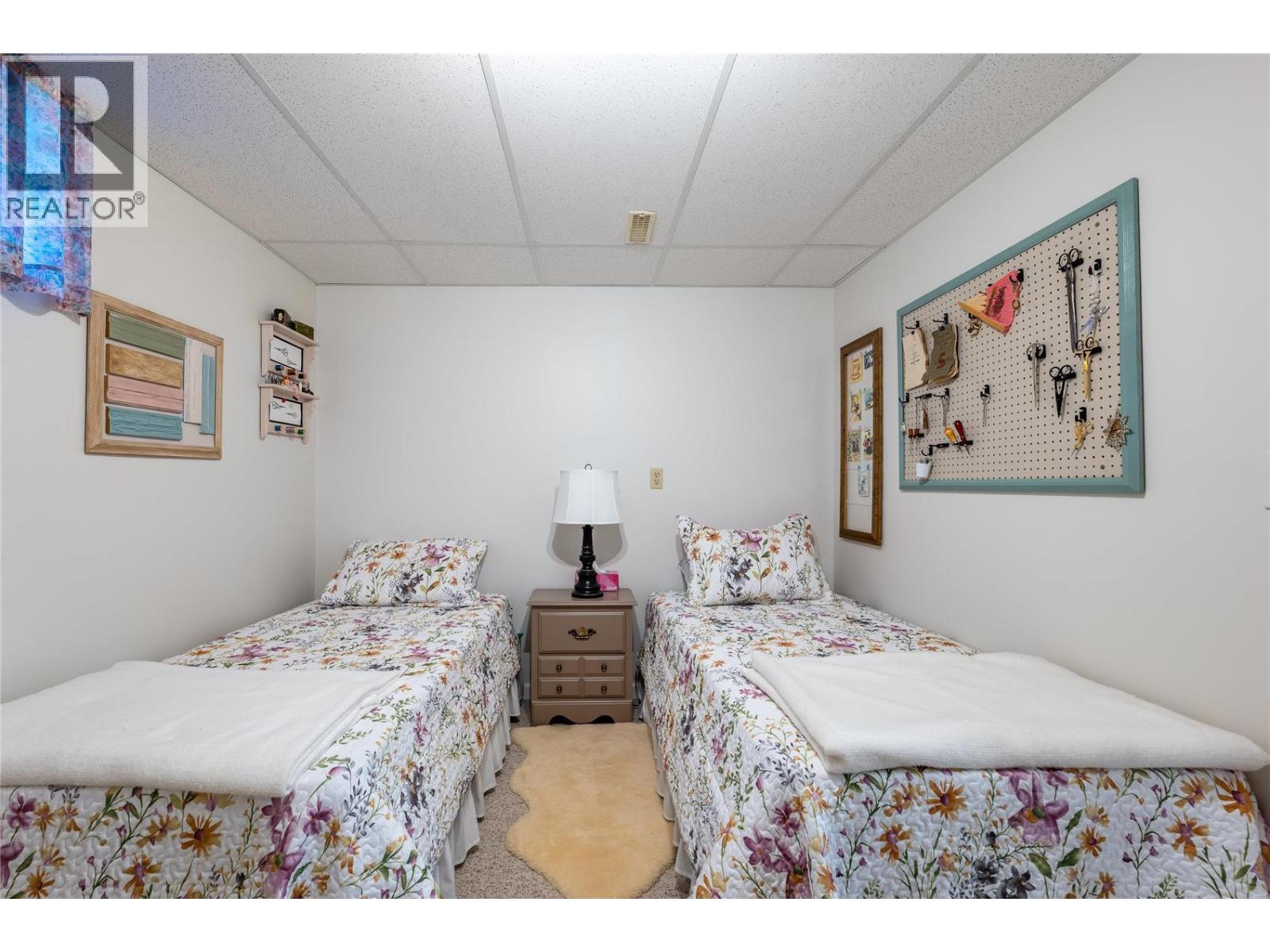 2220 Okanagan Street, Armstrong