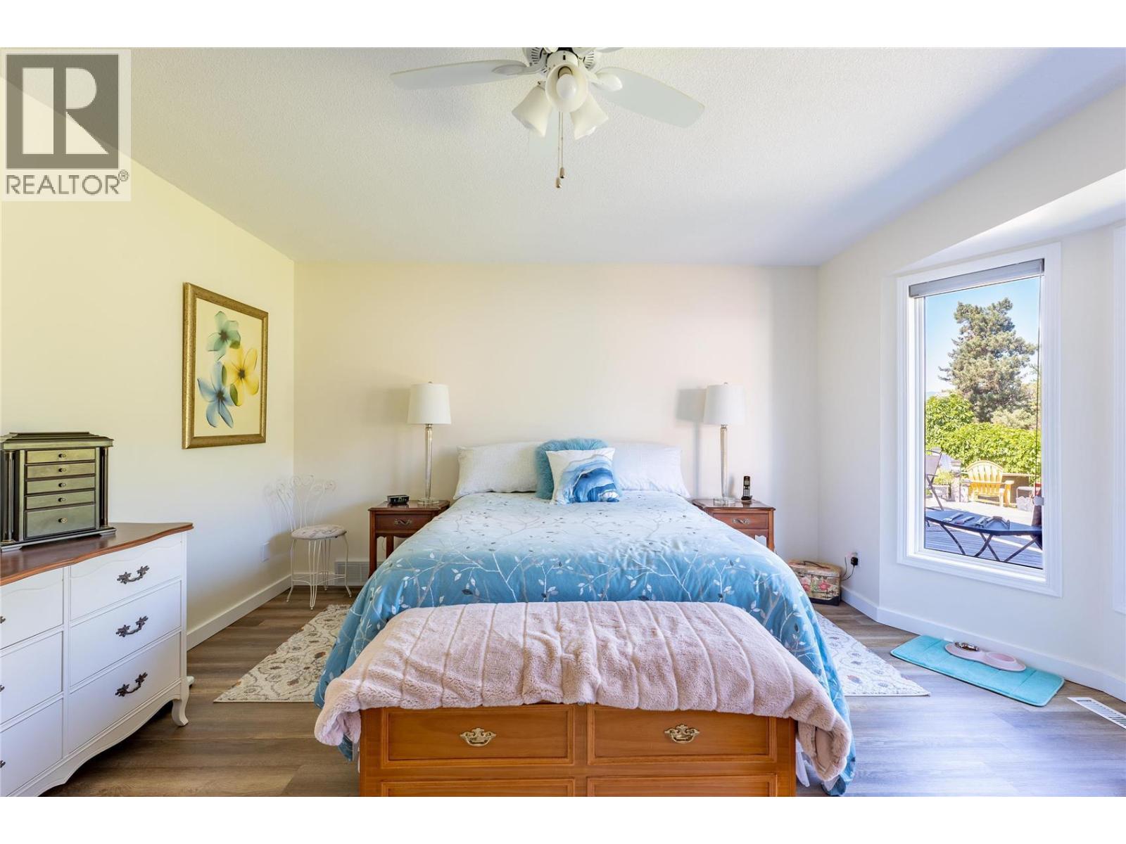 2220 Okanagan Street, Armstrong