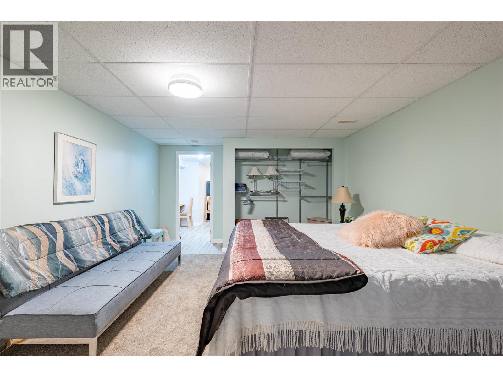 2220 Okanagan Street, Armstrong