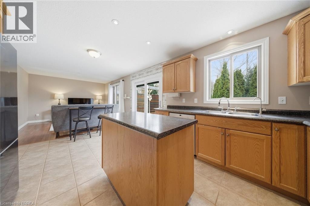 40 MISSION Road - 16