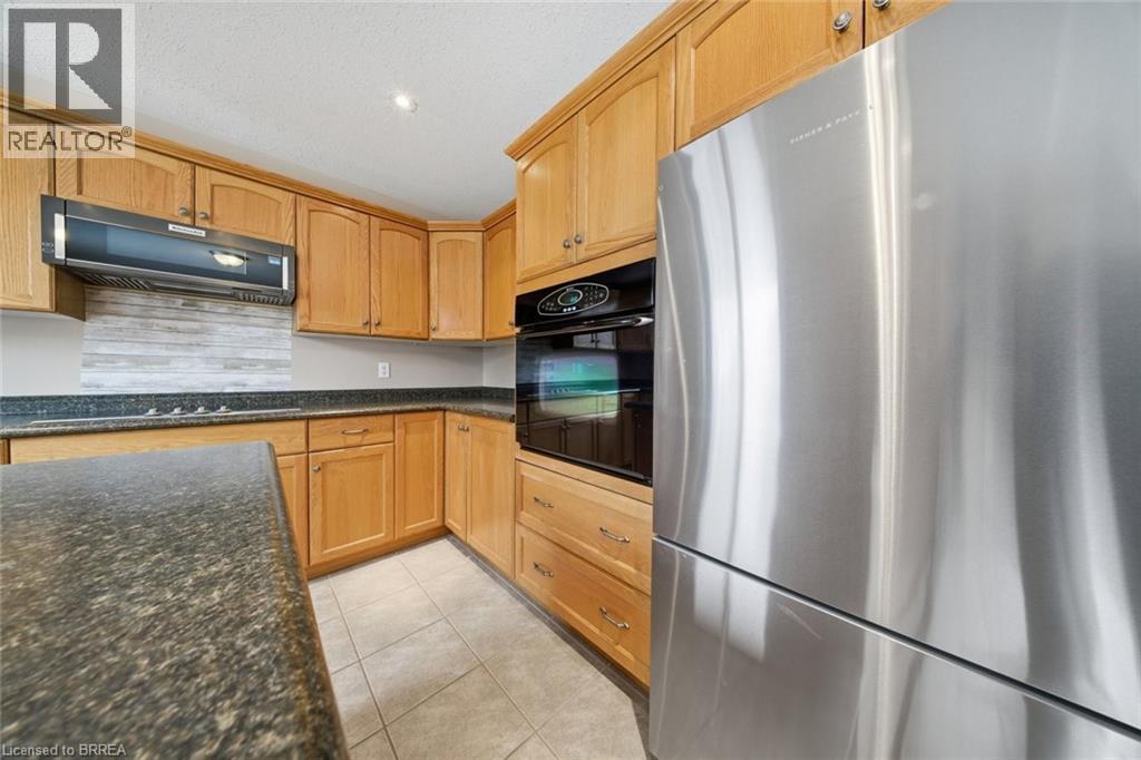 40 MISSION Road - 17