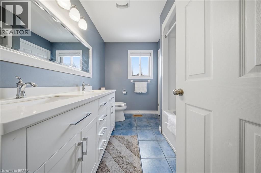 40 MISSION Road - 24