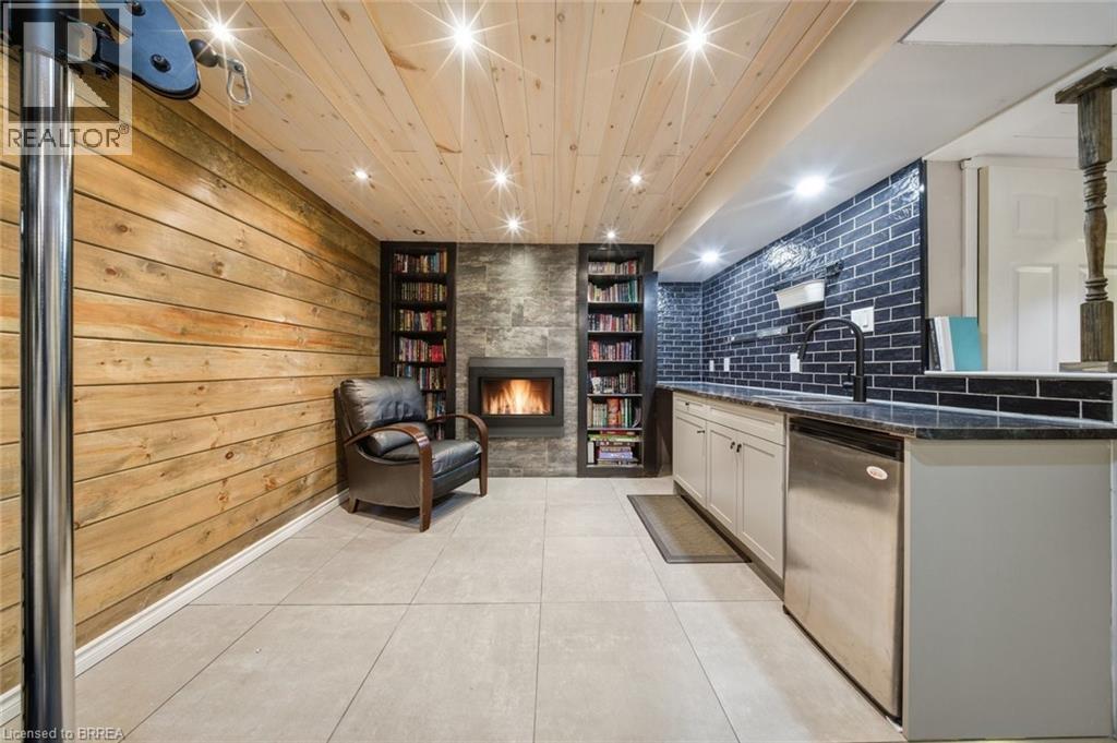 40 MISSION Road - 29