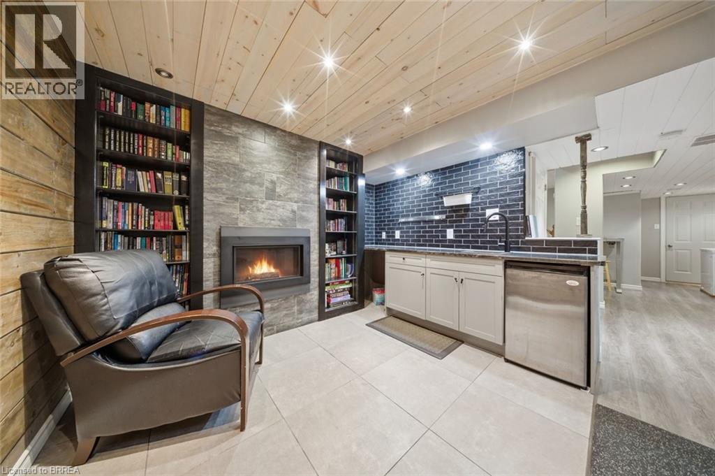 40 MISSION Road - 30