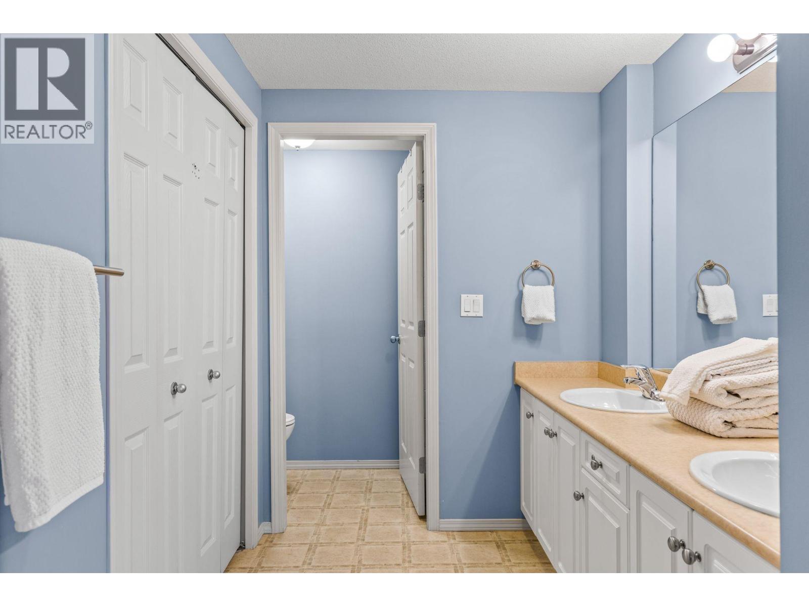 1088 Sunset Drive Unit# 208, Kelowna