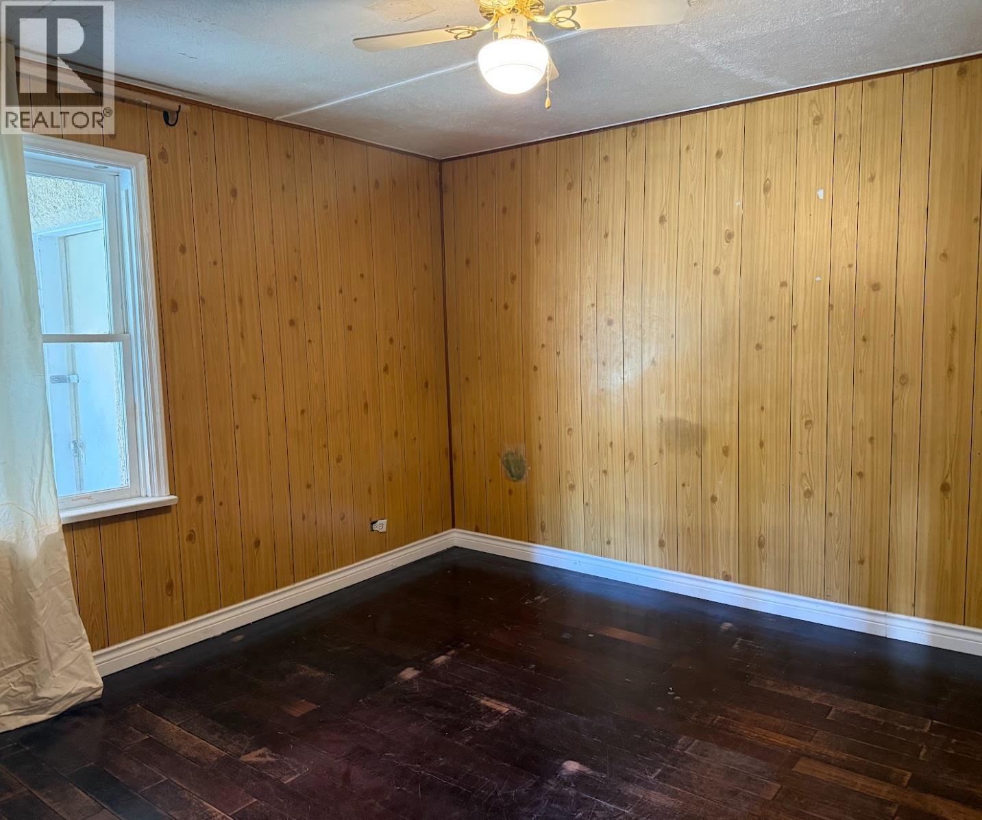  954 Glover Road, Trail