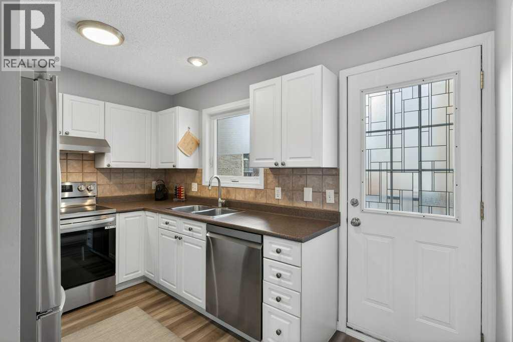 Single Family House for Sale in   Street SW Bankview Calgary 