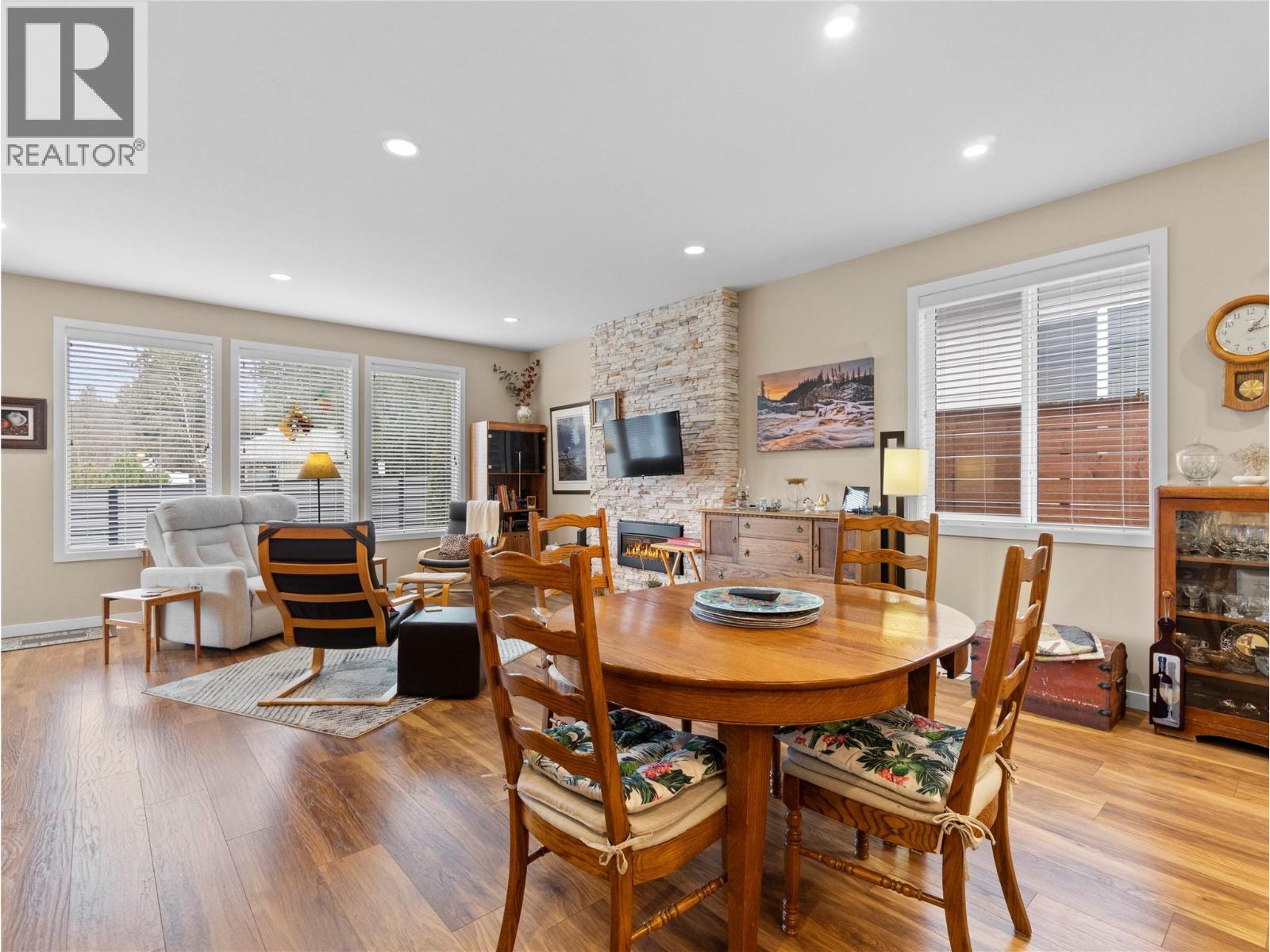 1611 10 Street SW Unit# 24, Salmon Arm