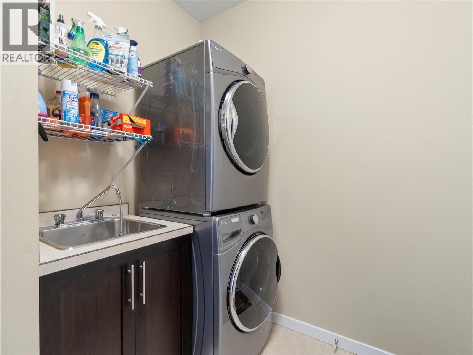 1611 10 Street SW Unit# 24, Salmon Arm