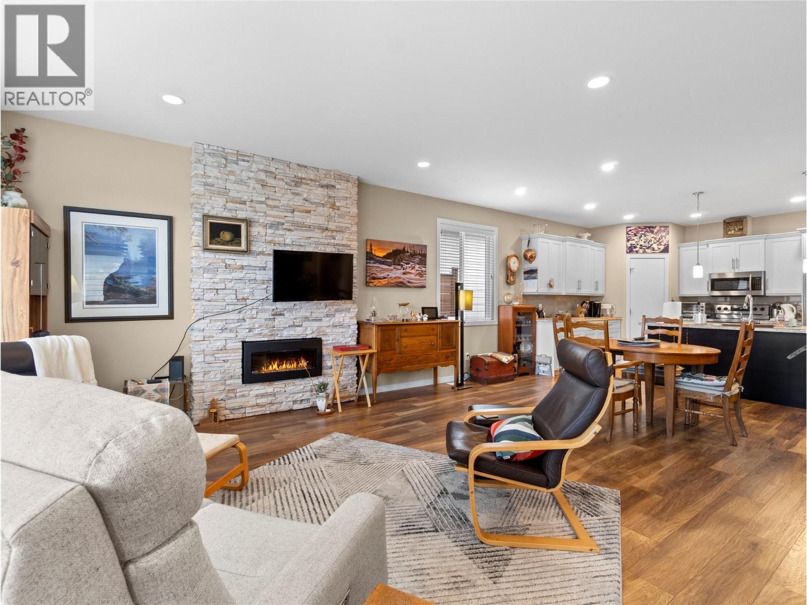 1611 10 Street SW Unit# 24, Salmon Arm