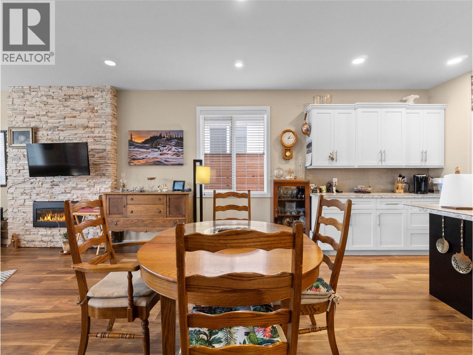 1611 10 Street SW Unit# 24, Salmon Arm