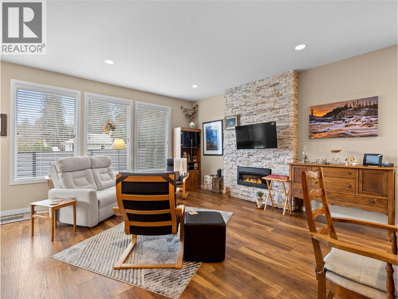 1611 10 Street SW Unit# 24, Salmon Arm