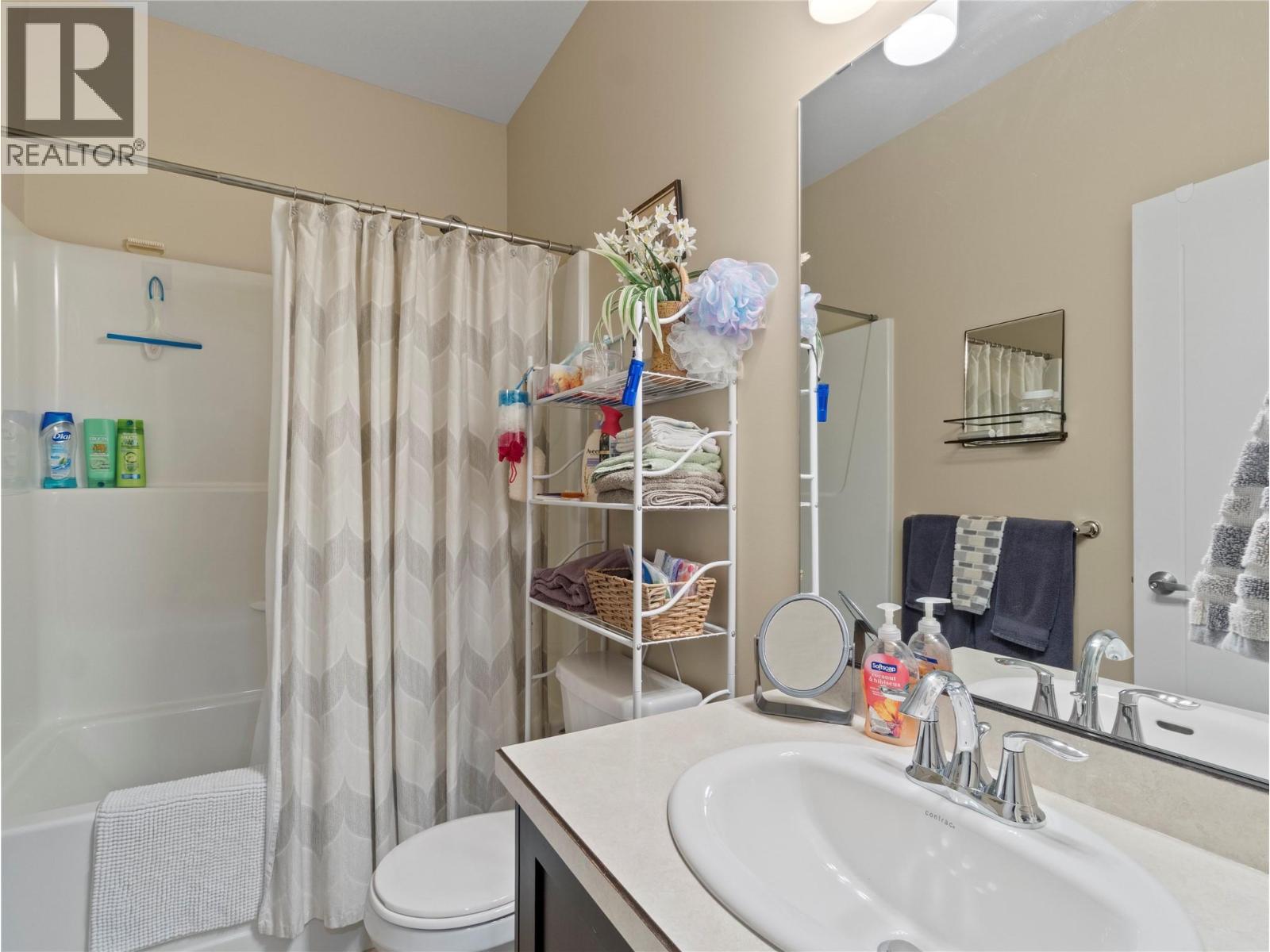 1611 10 Street SW Unit# 24, Salmon Arm