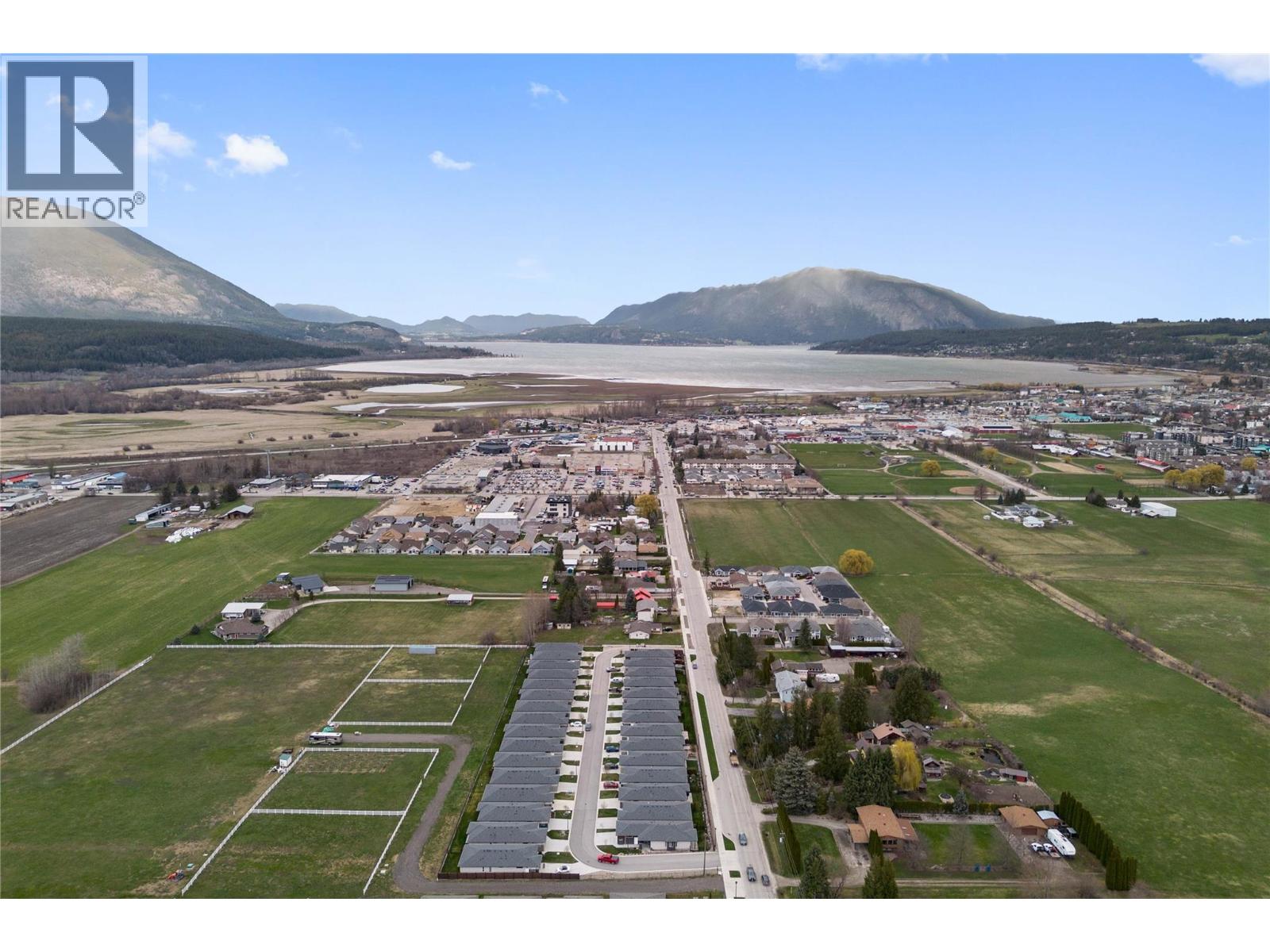 1611 10 Street SW Unit# 24, Salmon Arm