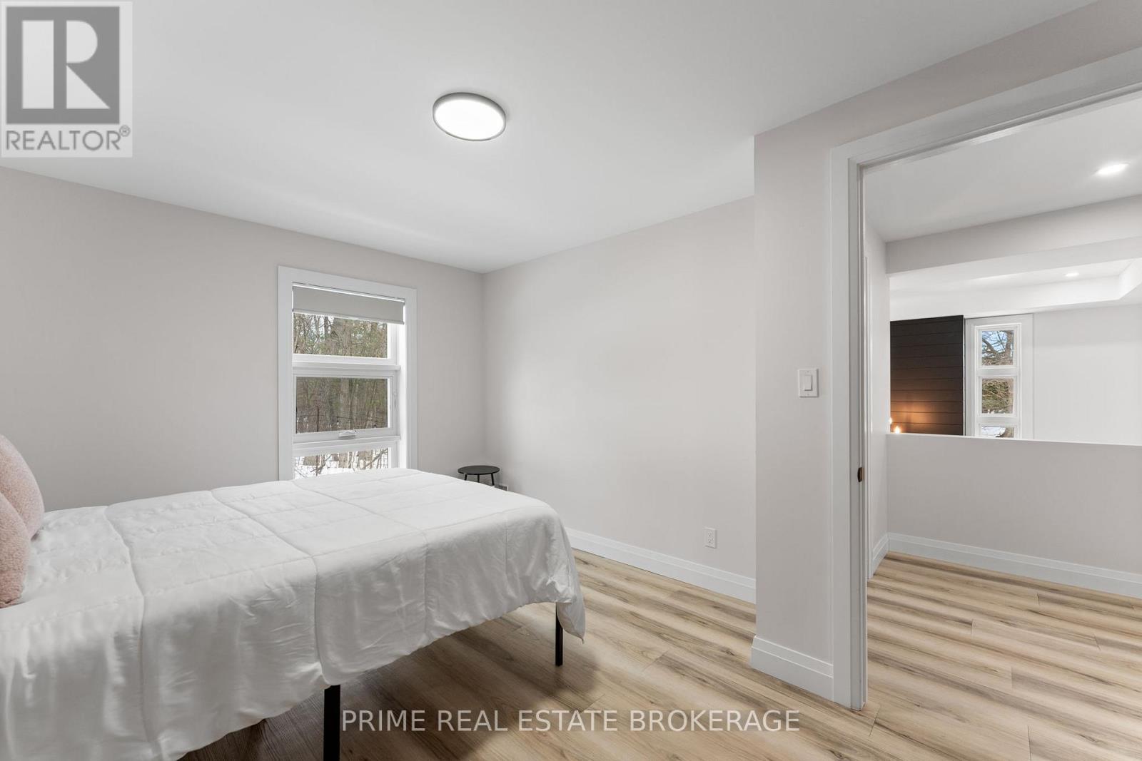 35 WALKER STREET - 27