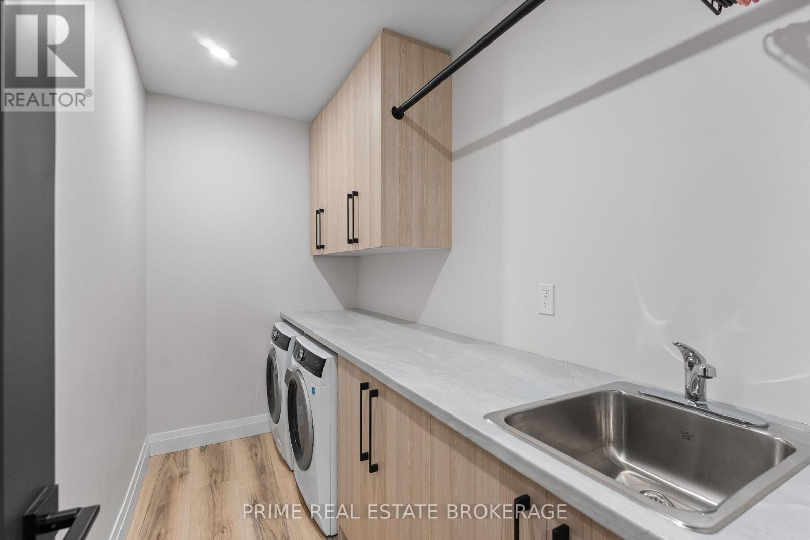 35 WALKER STREET - 35