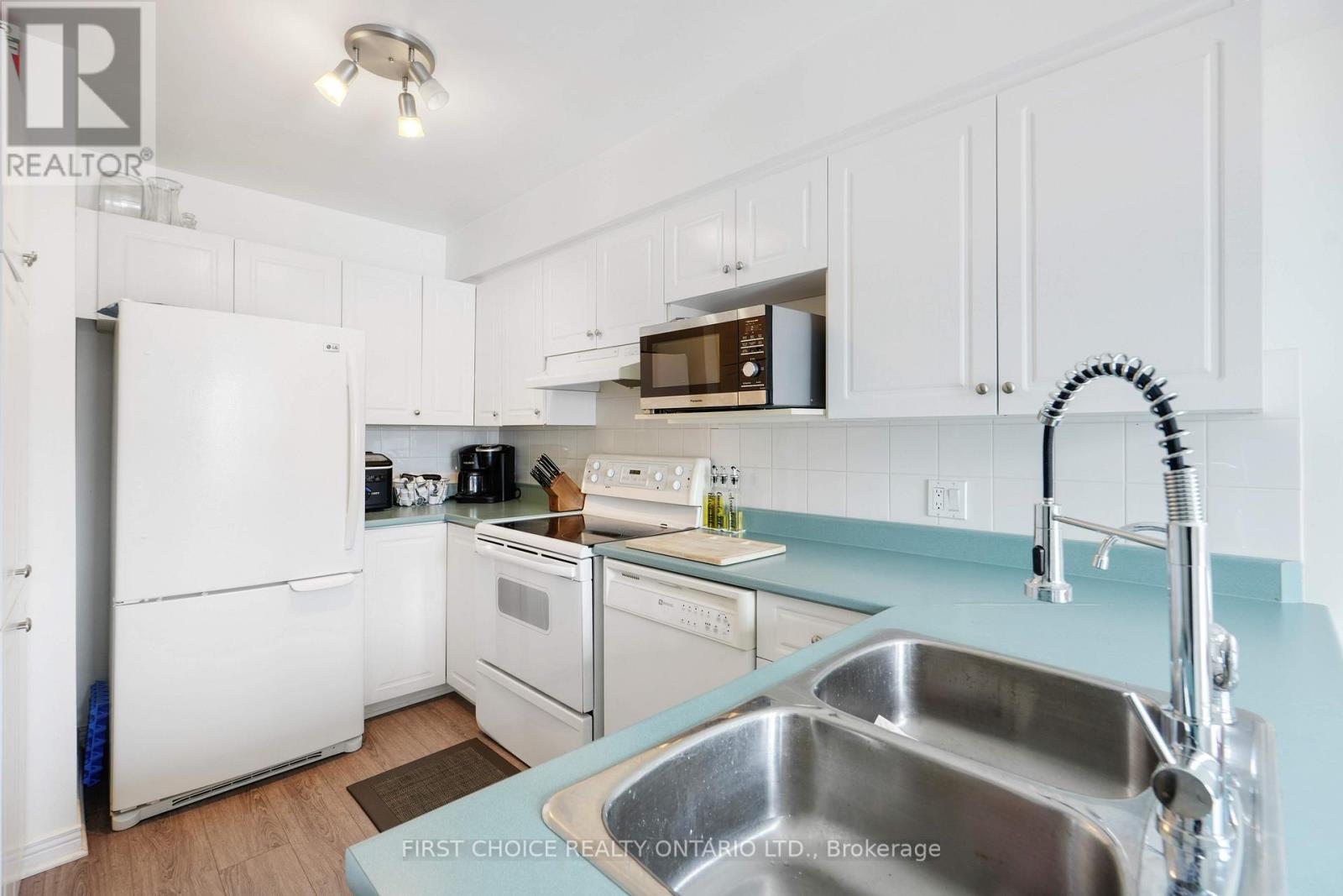 1189 LICHEN AVENUE - 15