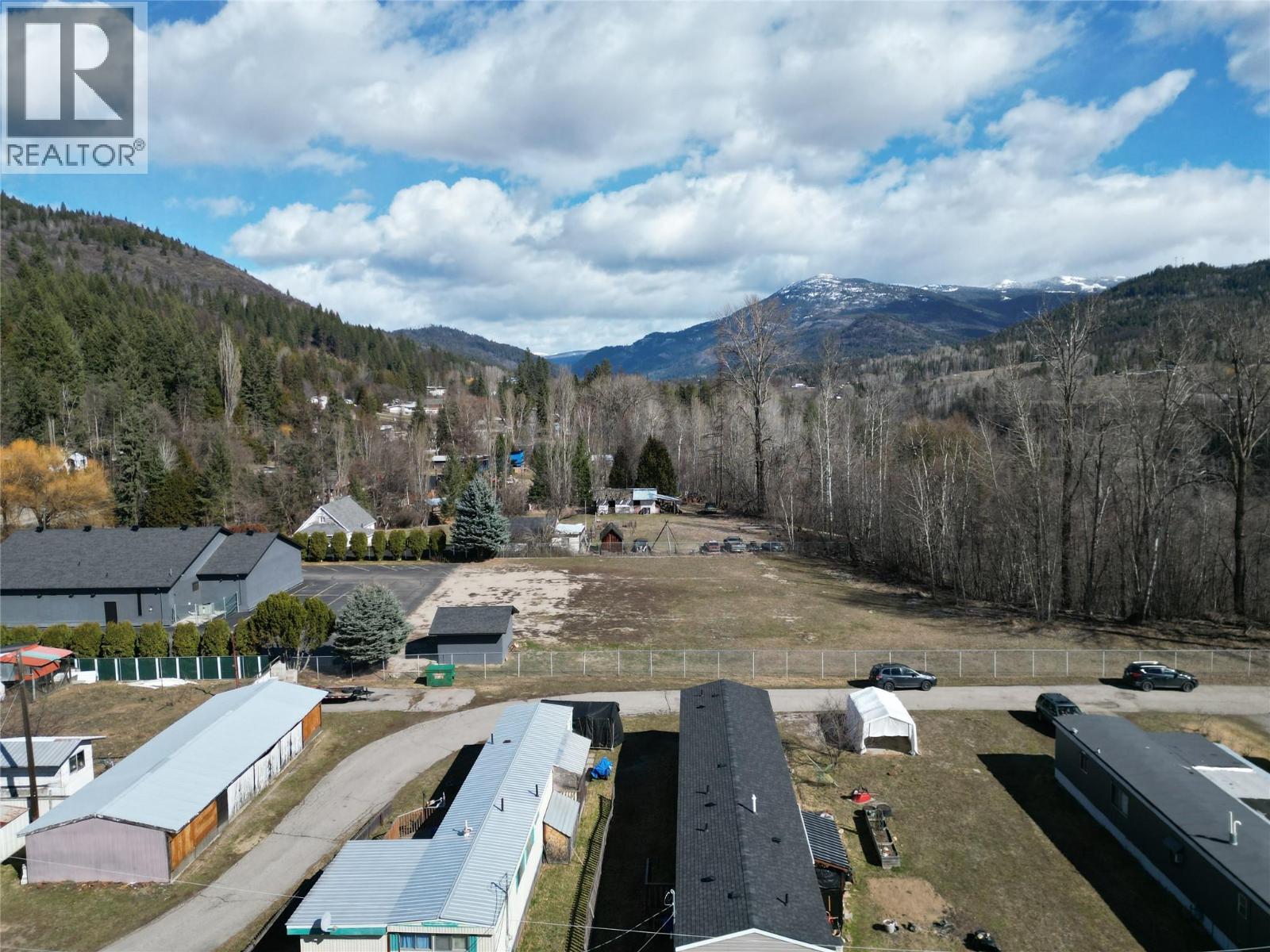 1034 Highway 3B Unit# 2, Montrose