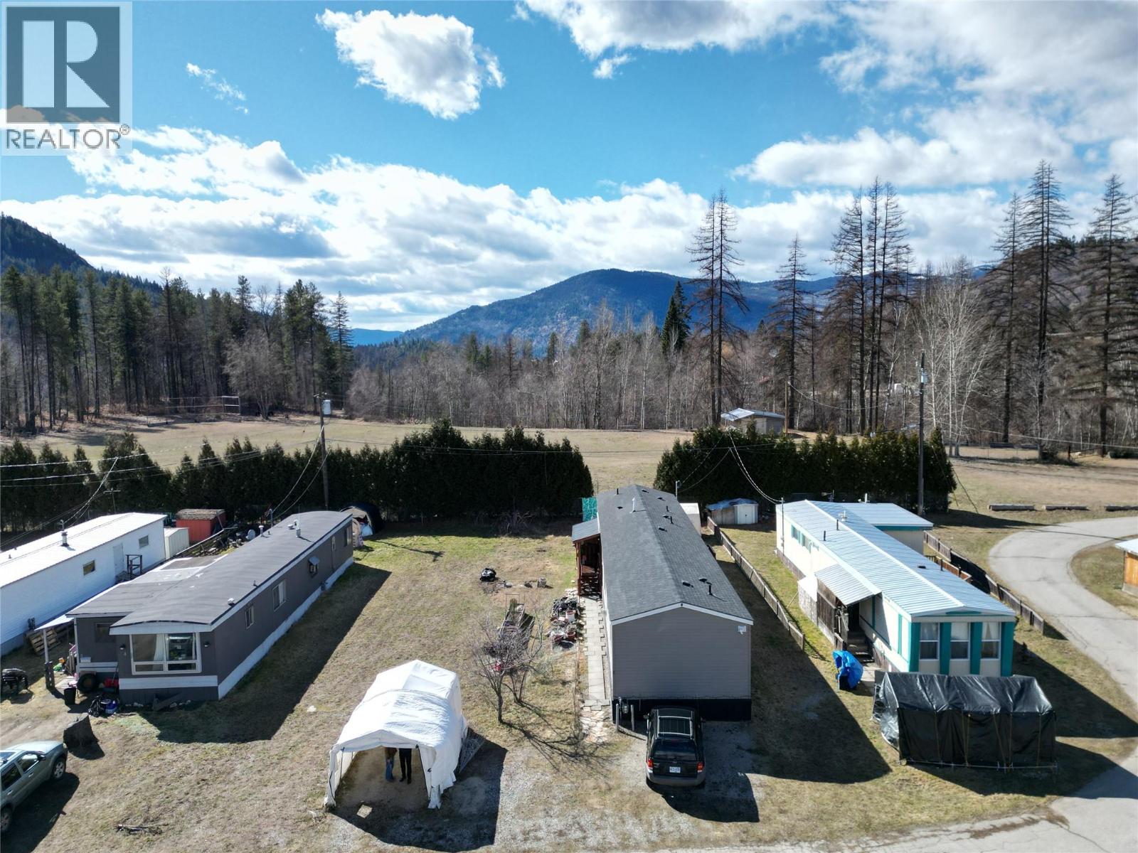 1034 Highway 3B Unit# 2, Montrose