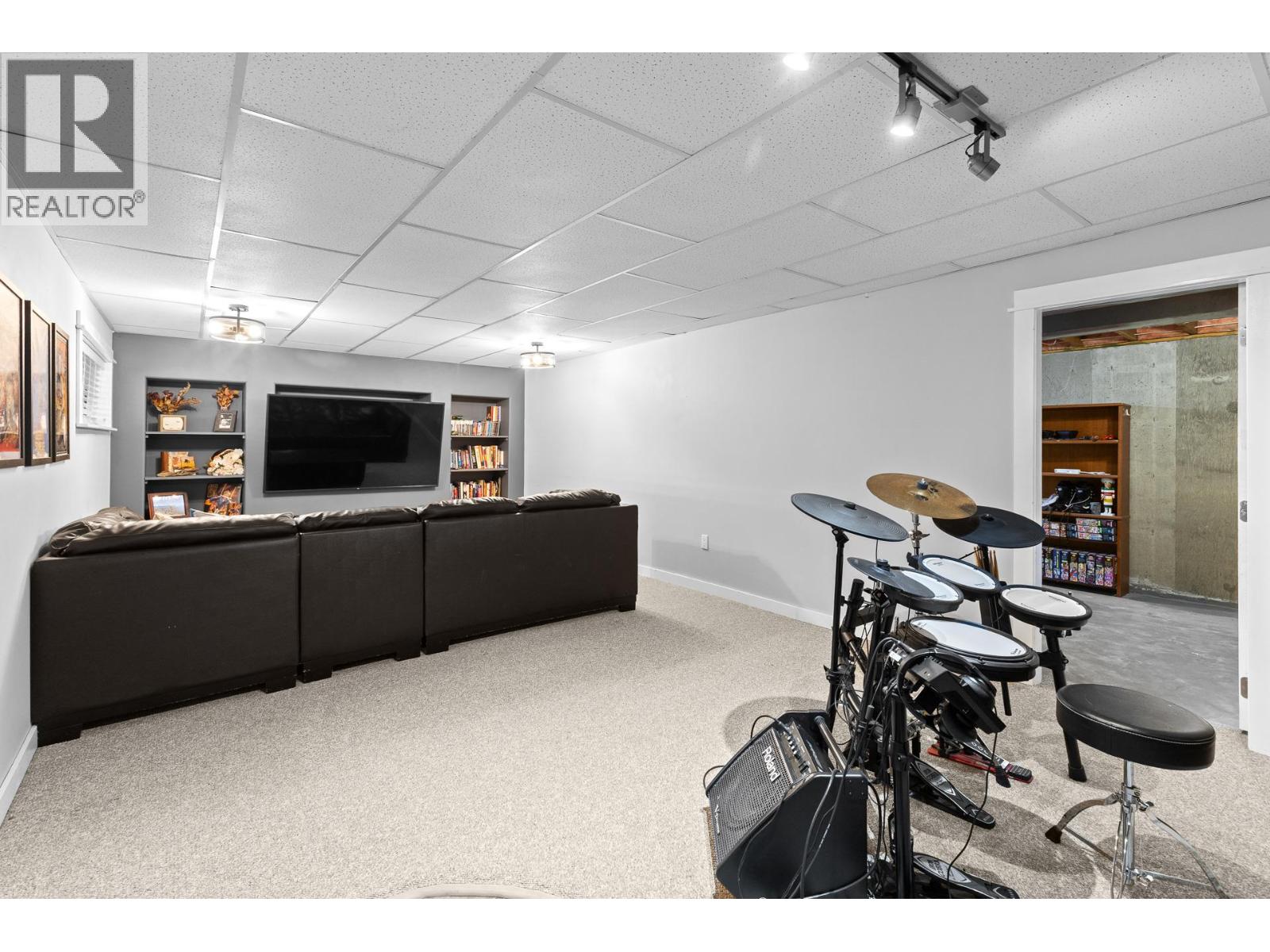 367 Yates Road, Kelowna