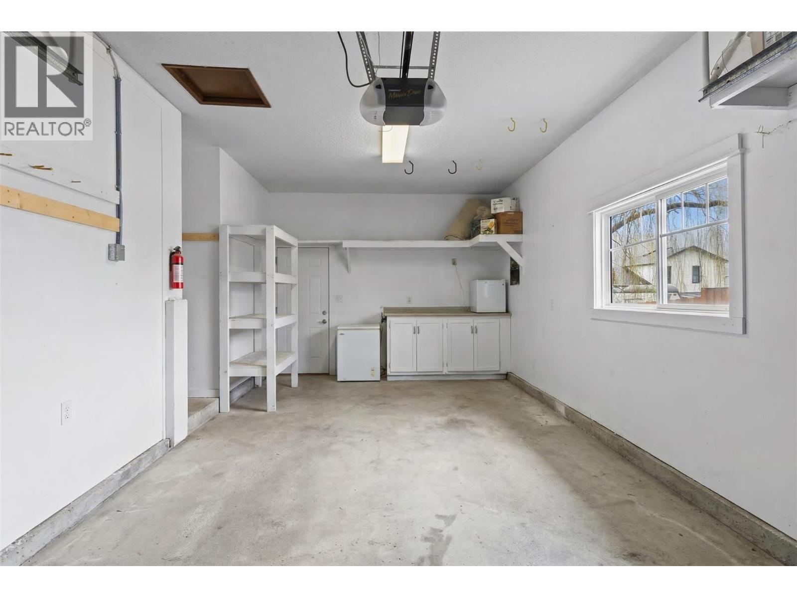 367 Yates Road, Kelowna